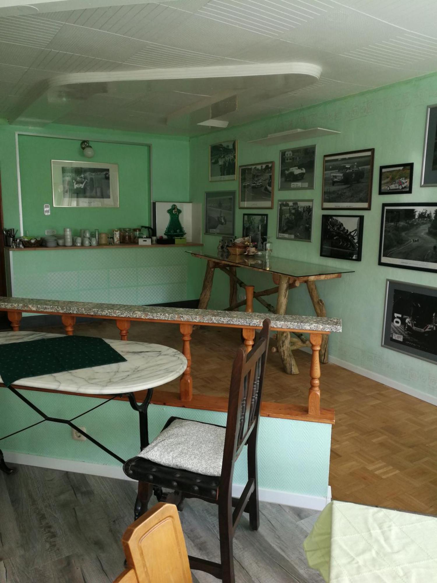 Gaestehaus Fuchsroehre Welcherath Экстерьер фото